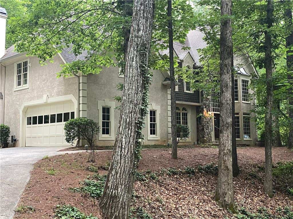 281 Oak Hammock Drive NW, Kennesaw, GA 30152
