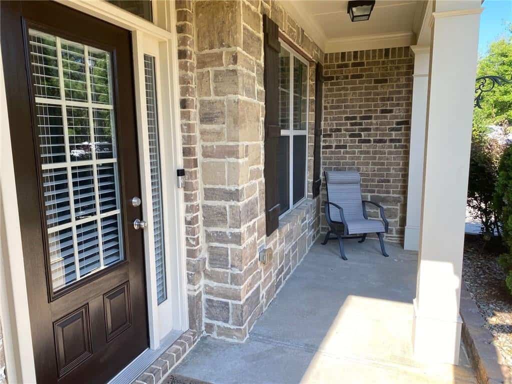Listing photo 6
