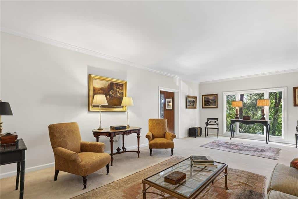 Listing photo 6