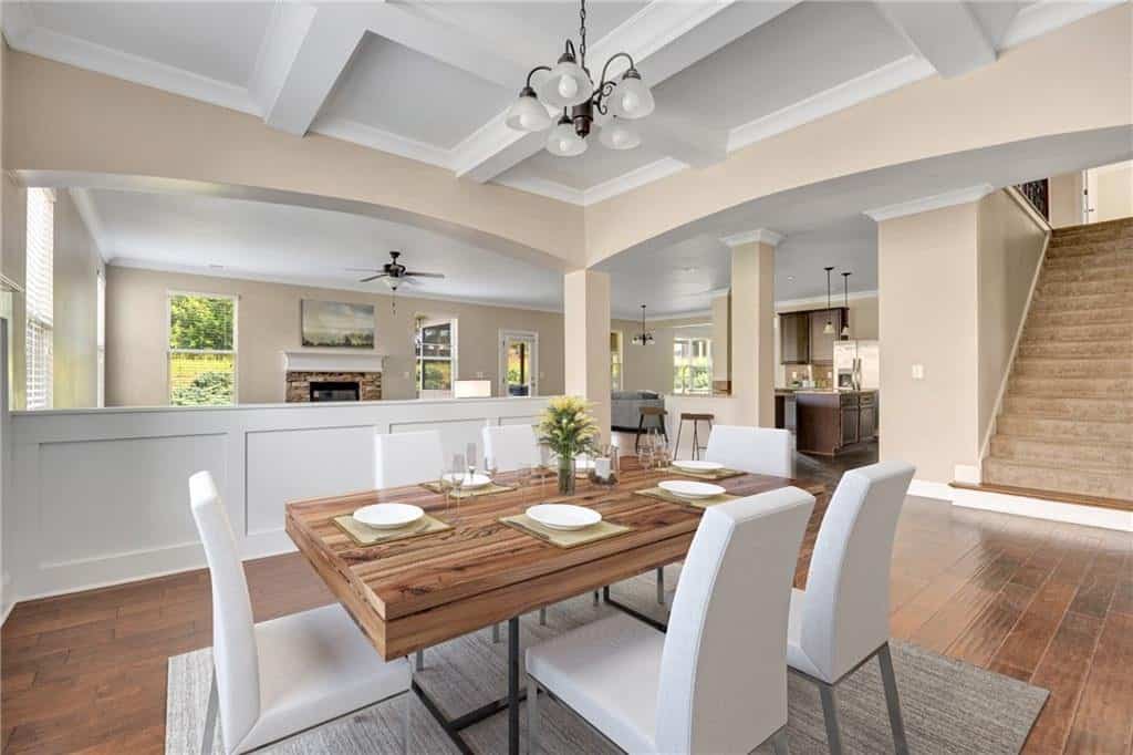 Listing photo 6