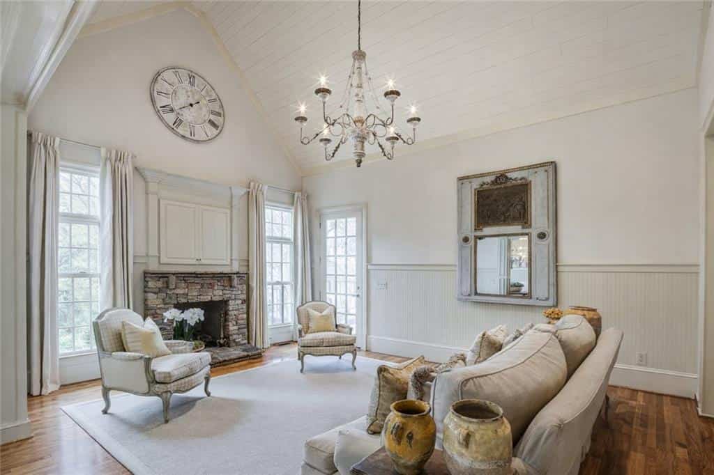 Listing photo 6