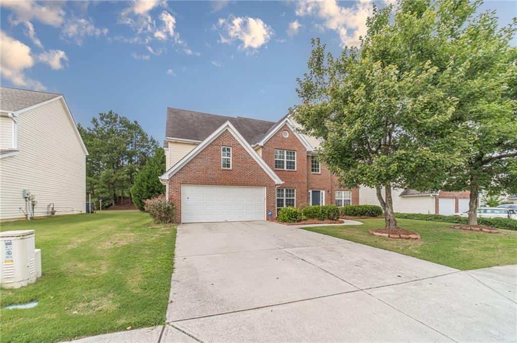 Listing photo 6