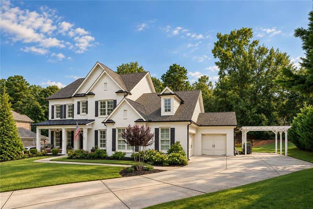2442 Sunflower Drive, Hoschton, GA 30548