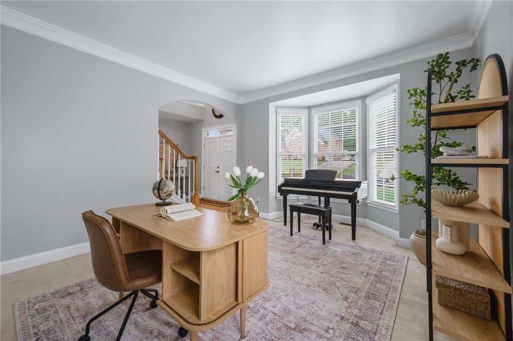 Listing photo 6