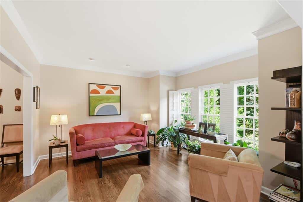 Listing photo 6