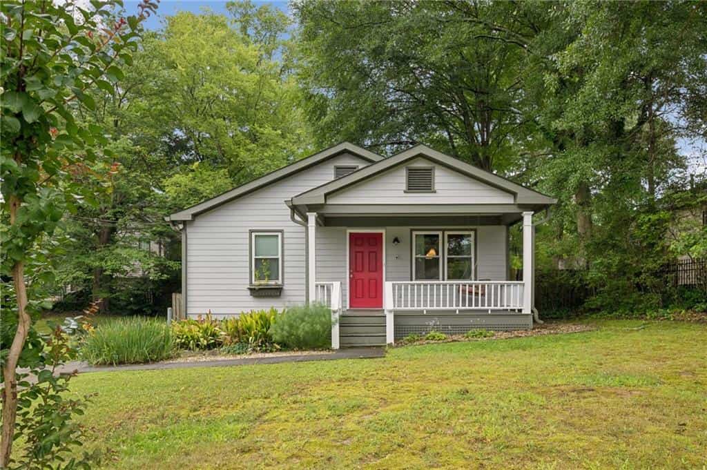2580 Forrest Avenue NW, Atlanta, GA 30318