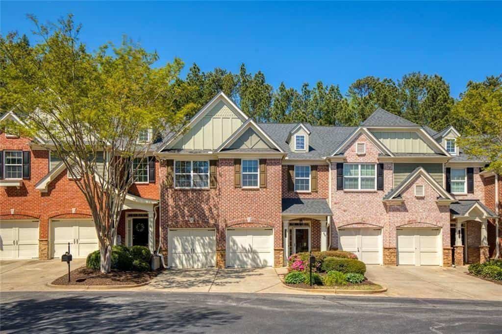 1404 Lexington DR, Roswell, GA 30075