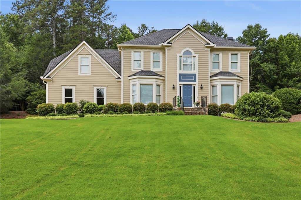 4713 Bedford Glenn, Flowery Branch, GA 30542