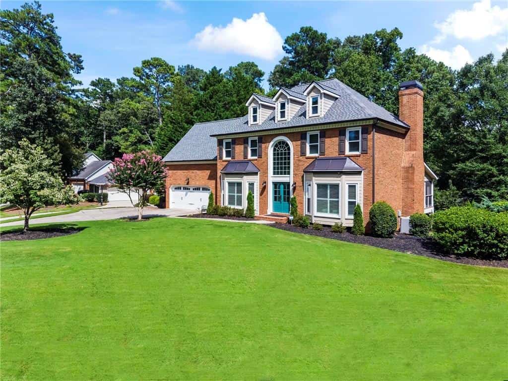 8325 Riverbirch Drive, Roswell, GA 30076