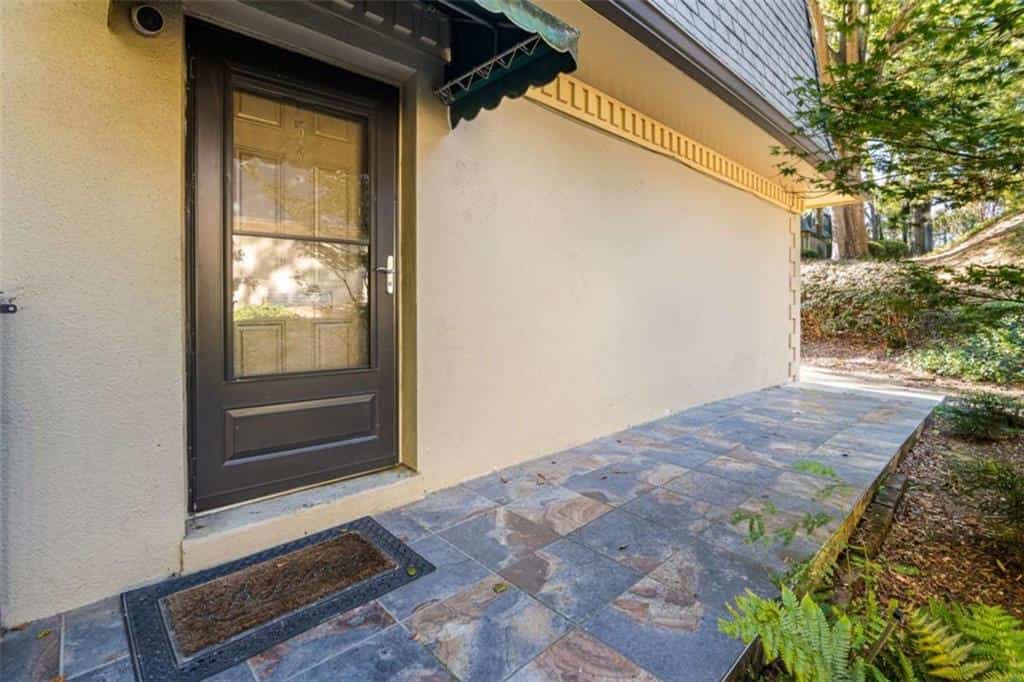 153 NW Maribeau Square, Atlanta, GA 30327