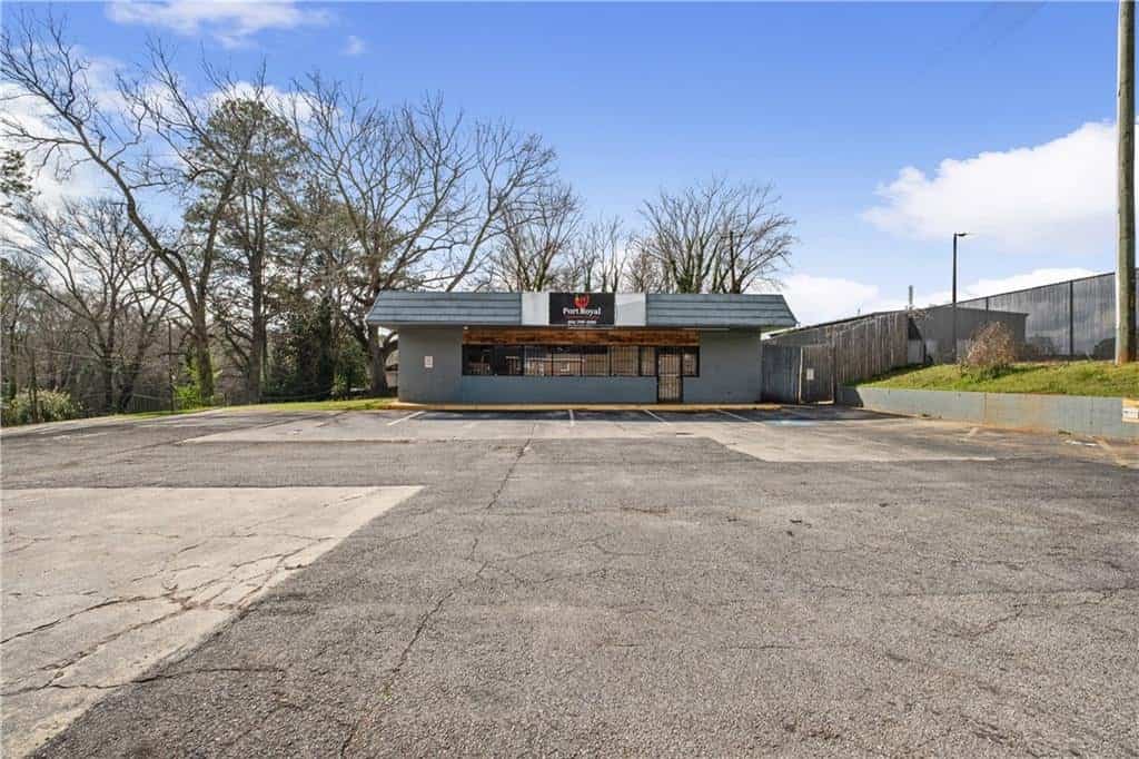 2575 Flat Shoals Road, Decatur, GA 30034