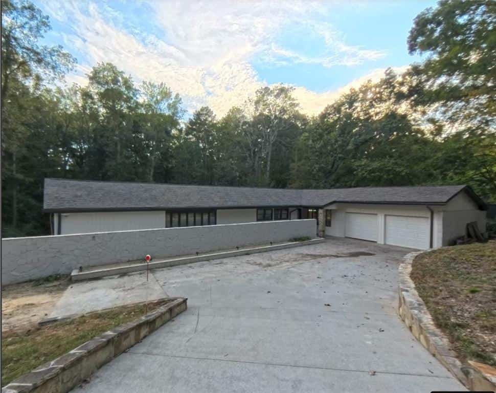 1351 Paces Forest Drive NW, Atlanta, GA 30327