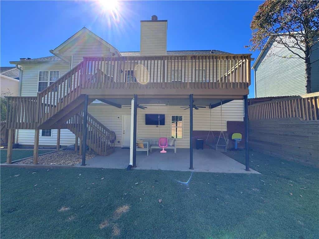 Listing photo 3