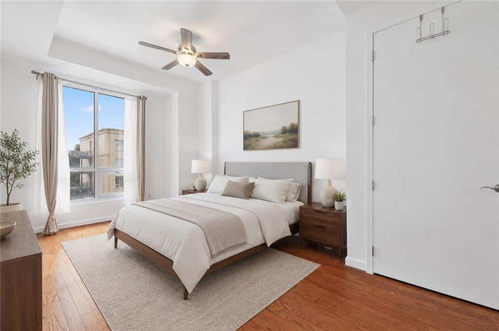 Listing photo 6