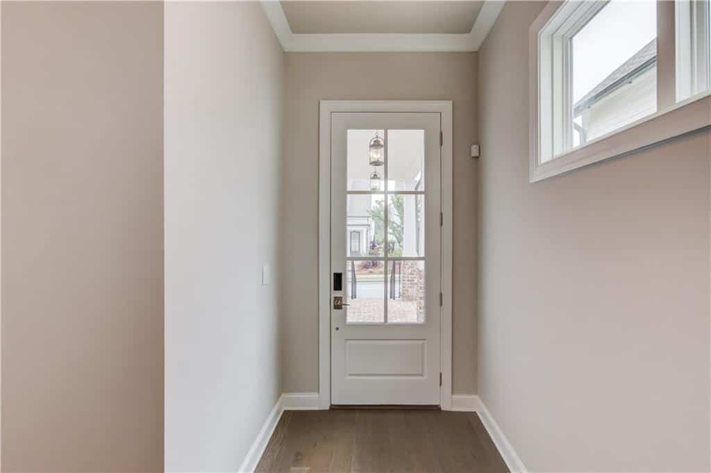 Listing photo 6