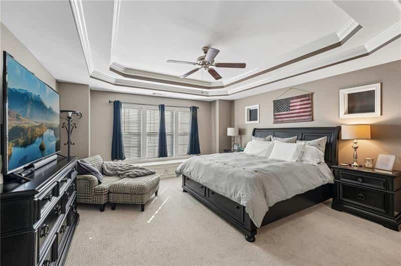 Listing photo 6