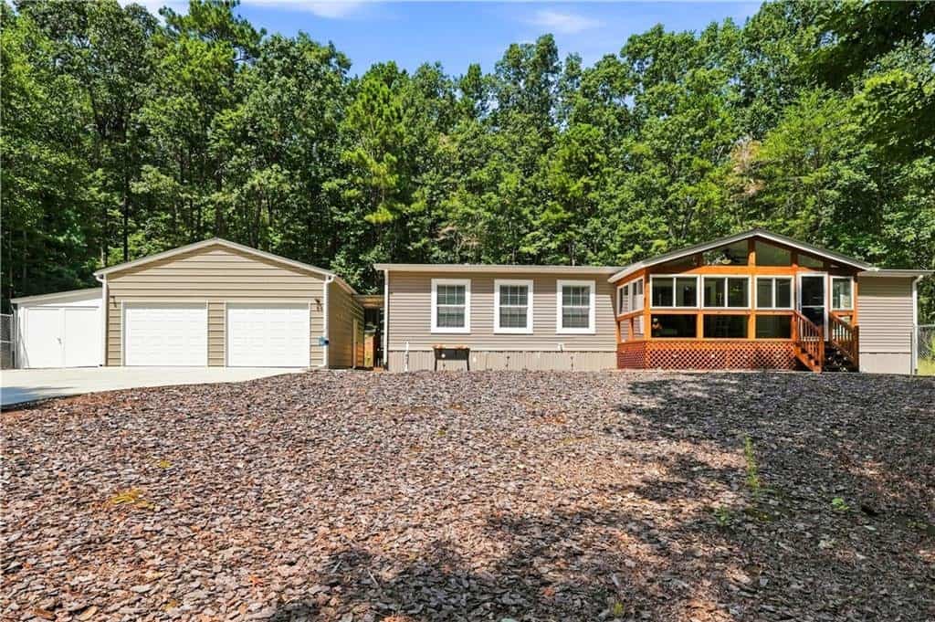 657 Barnes Mountain Road, Ellijay, GA 30540