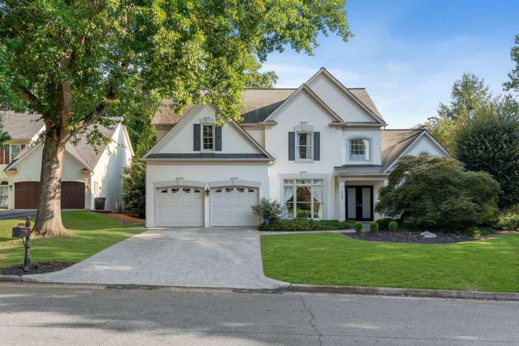 335 Craighead Drive, Atlanta, GA 30319