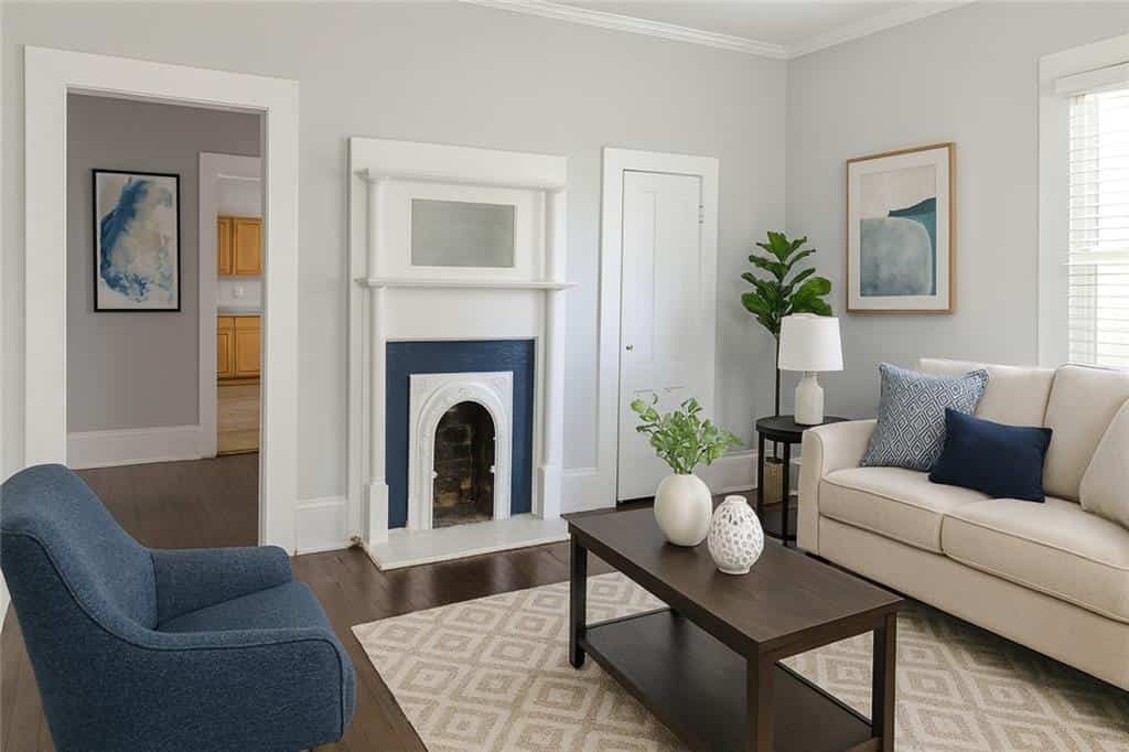 Listing photo 3