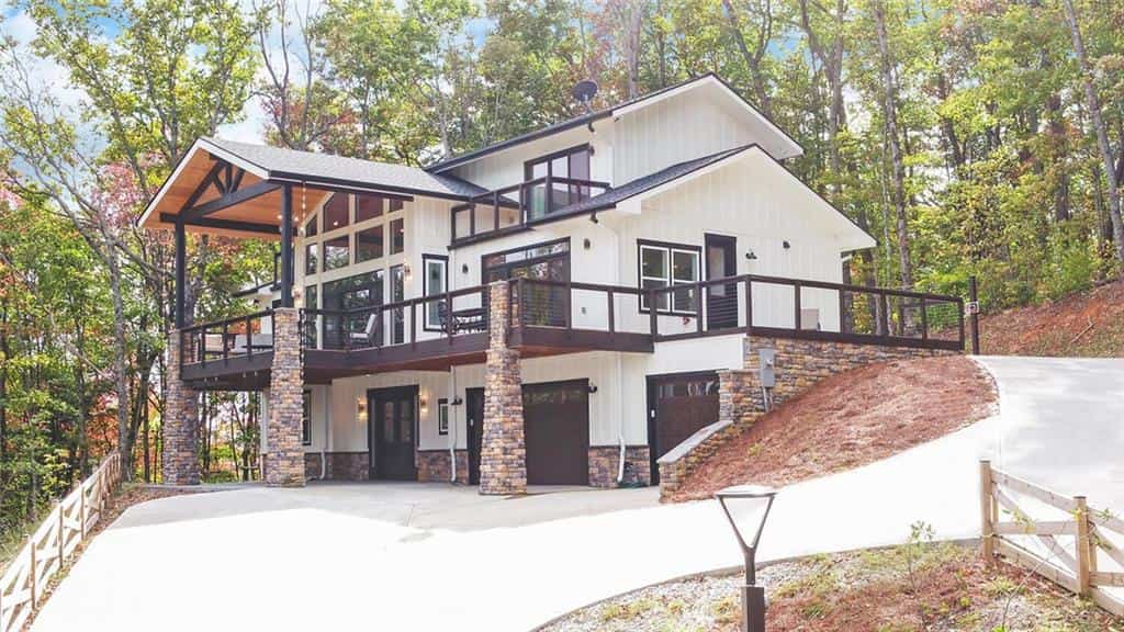 Rabun Gap, GA 30568