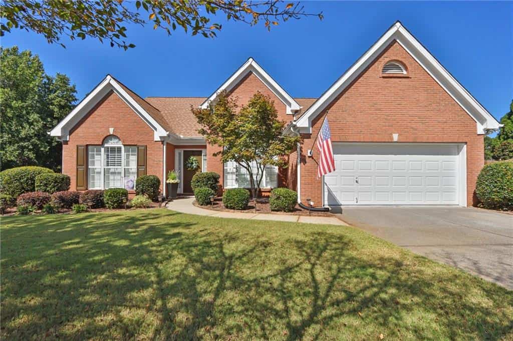 8720 Meadow Glen Court, Gainesville, GA 30506