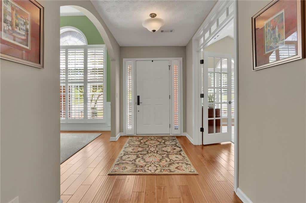 Listing photo 6