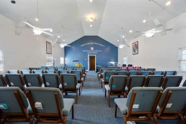 Listing photo 3