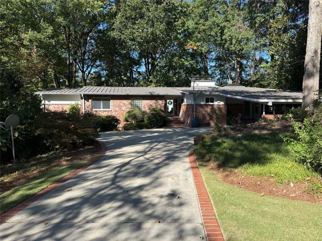 2076 Eldorado Drive NE, Atlanta, GA 30345