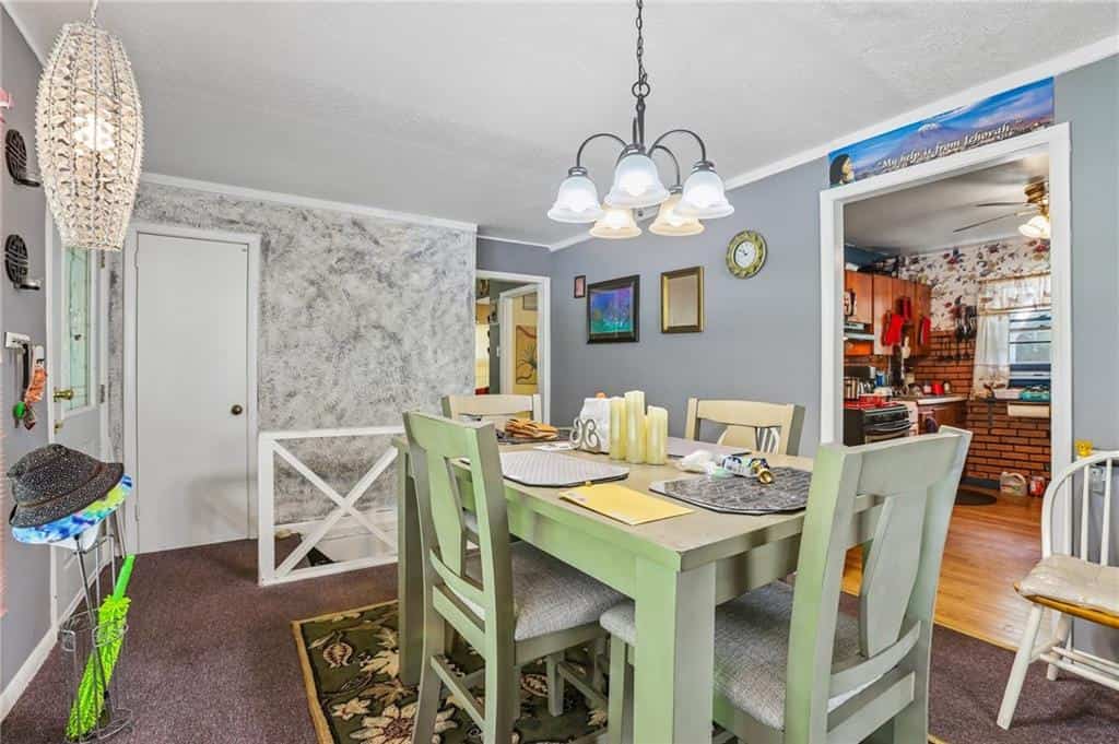 Listing photo 6