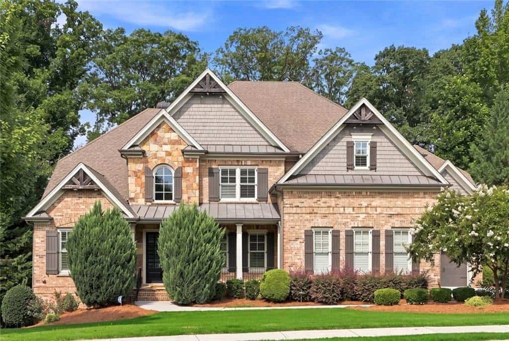 1992 Stonewater Court, Hoschton, GA 30548