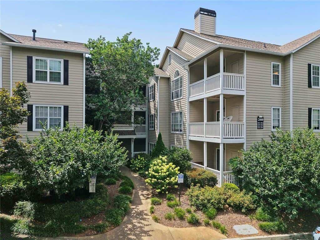 1250 Parkwood Circle SE 2302 #2302, Atlanta, GA 30339