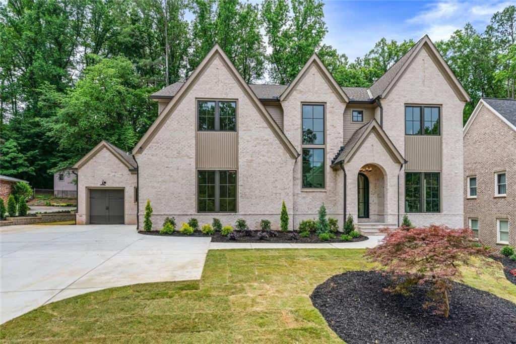 1865 Winchester Trail, Atlanta, GA 30341
