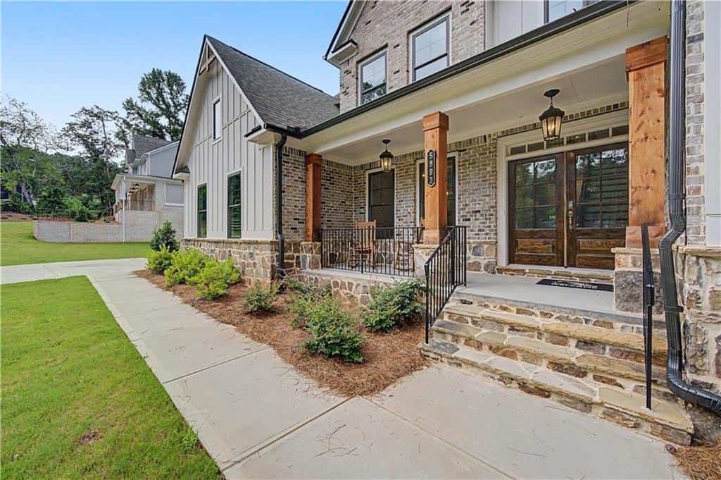 Listing photo 3