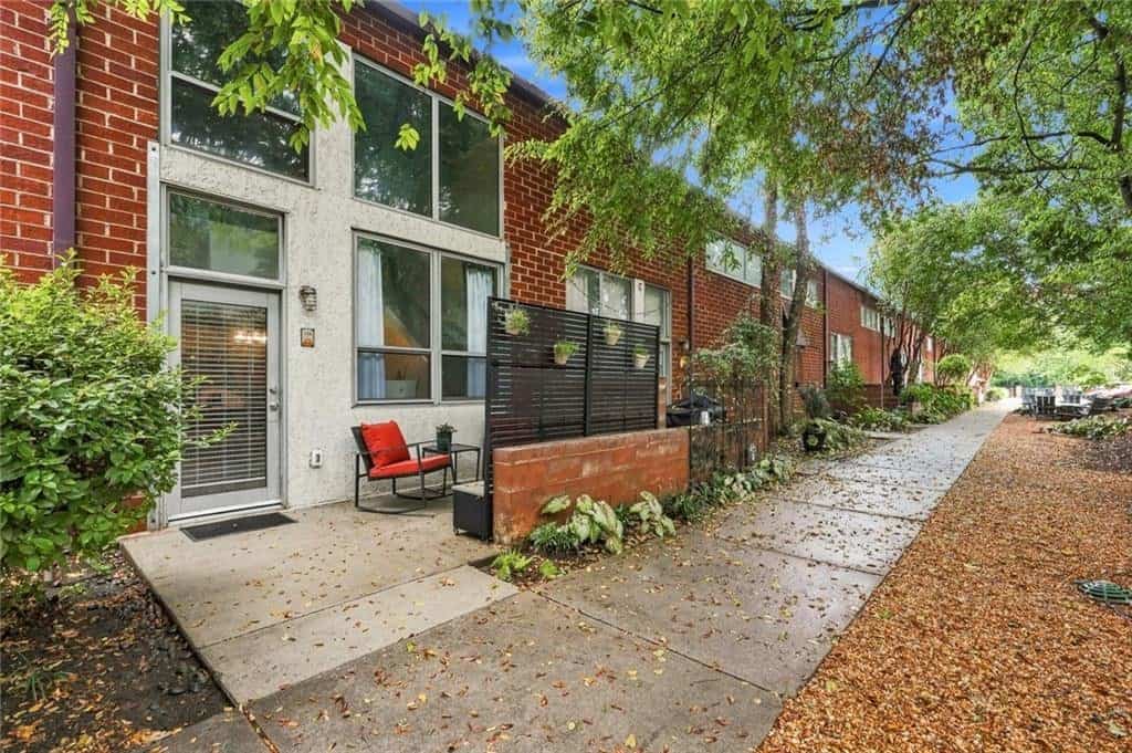 195 Arizona Avenue NE 138 #138, Atlanta, GA 30307