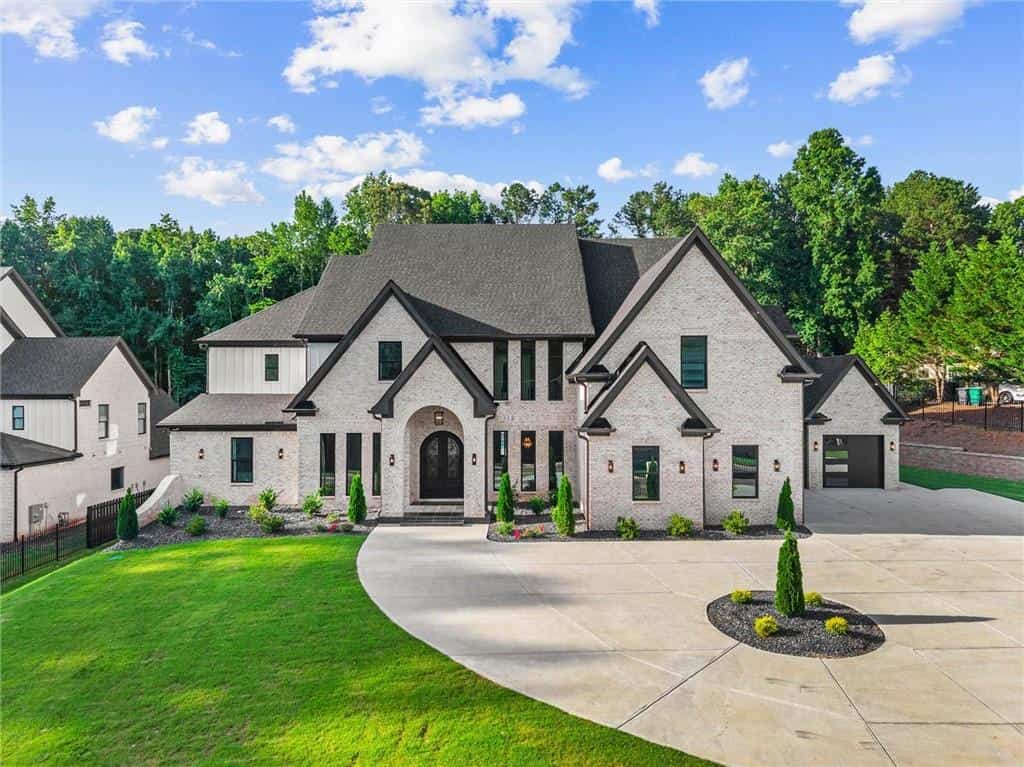 681 Old Peachtree Road, Lawrenceville, GA 30043