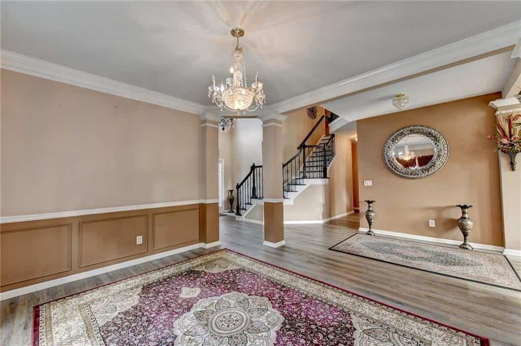 Listing photo 6