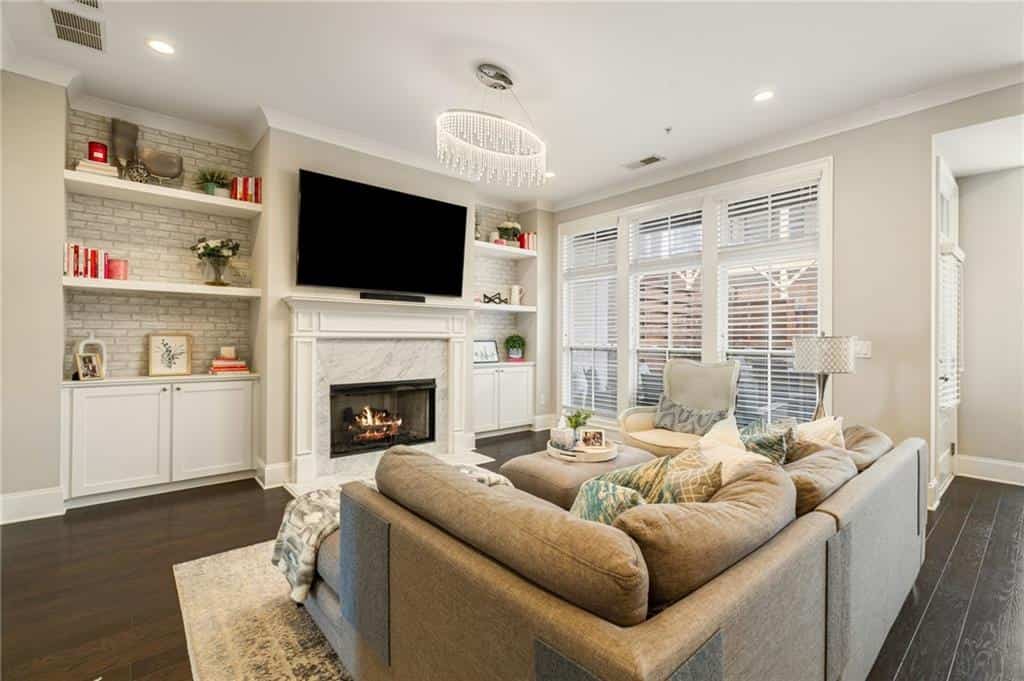 Listing photo 6