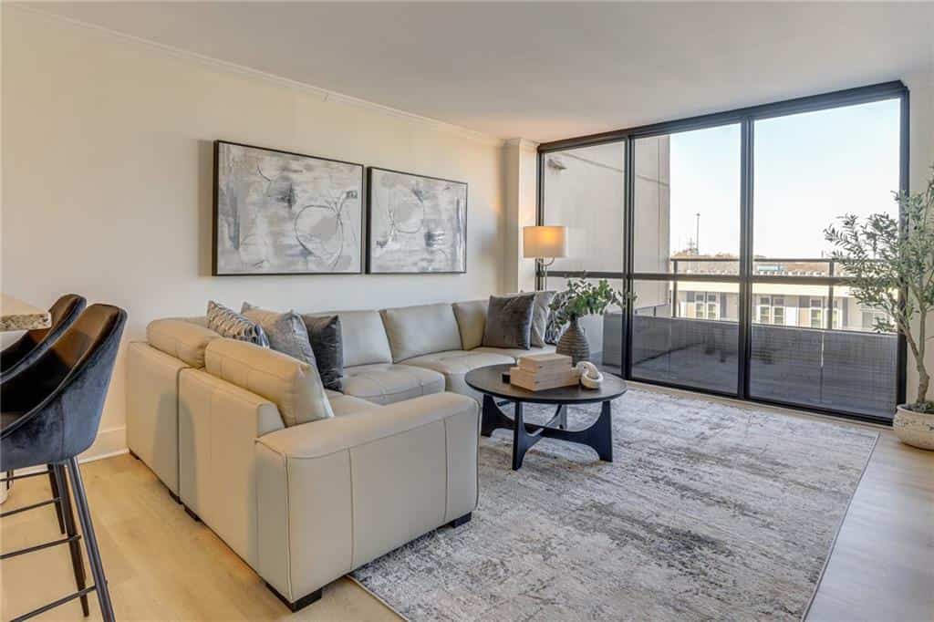 1280 W Peachtree Street NW 805 #805, Atlanta, GA 30309