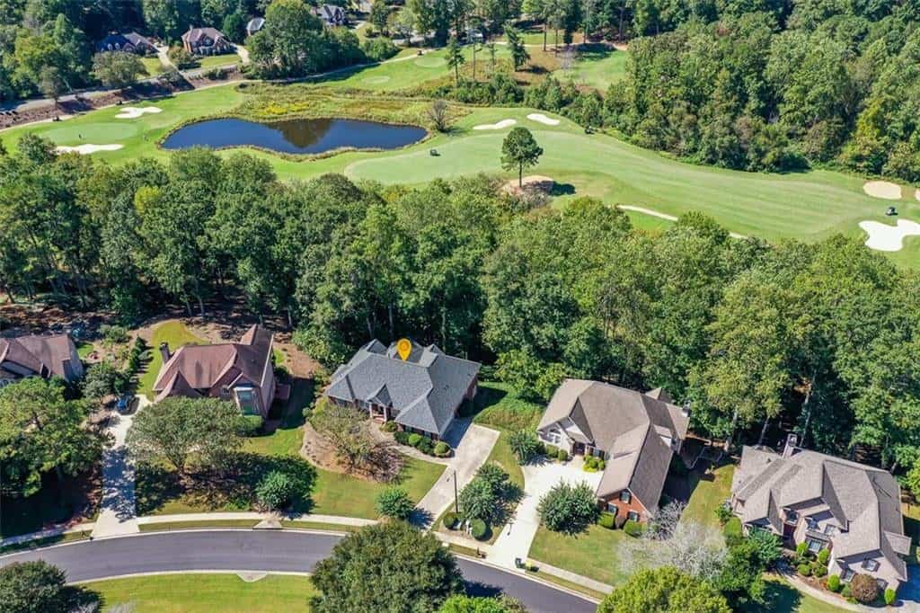 1015 Avery Creek Drive, Woodstock, GA 30188