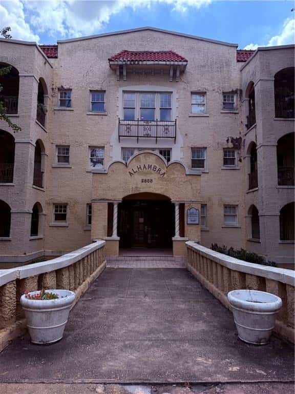 2855 Peachtree Road NE 103 #103, Atlanta, GA 30305