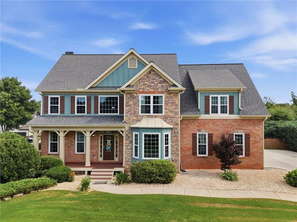 8205 Applewood Court, Gainesville, GA 30506