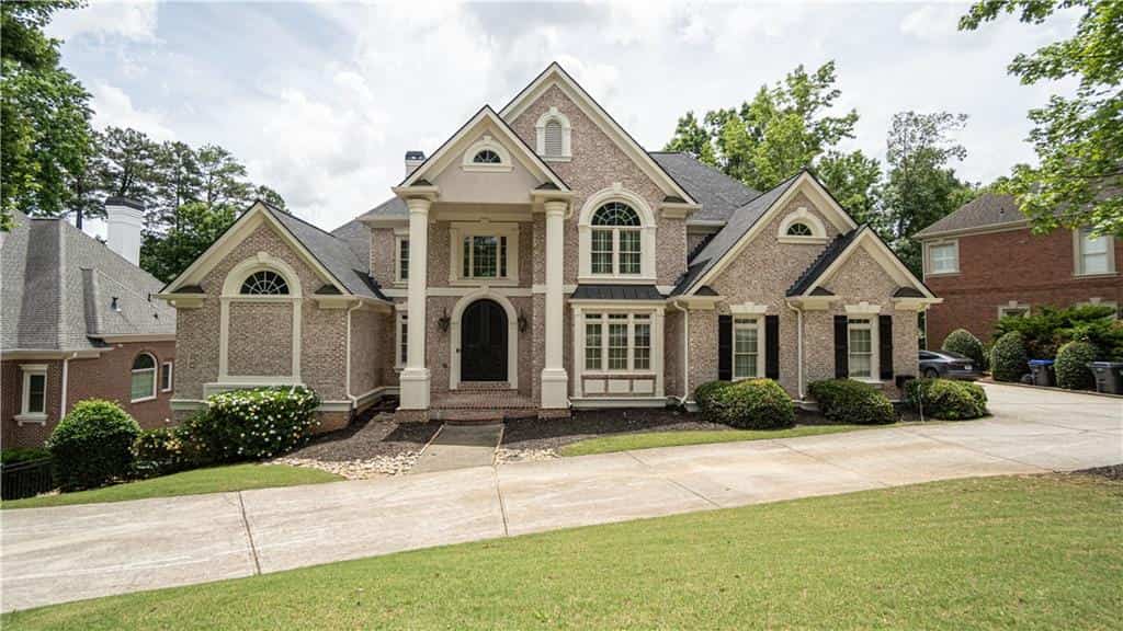 5243 Aldeburgh Drive, Suwanee, GA 30024