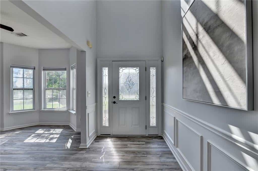 Listing photo 6