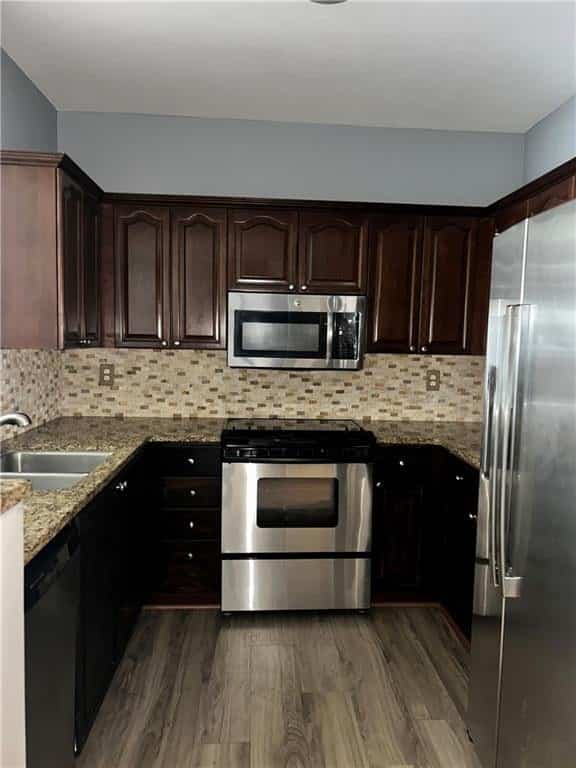 1502 River Green Drive NW, Atlanta, GA 30327