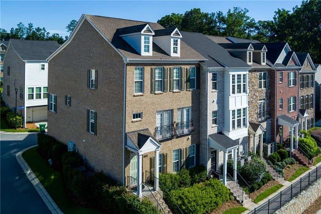 2051 Falls Park Way, Decatur, GA 30033