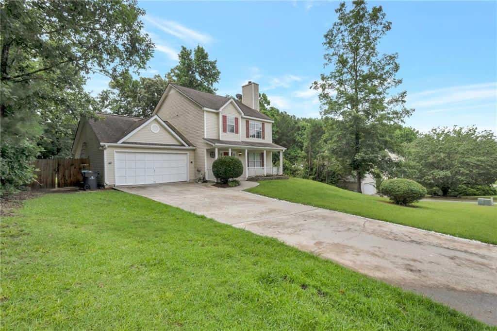 Listing photo 4