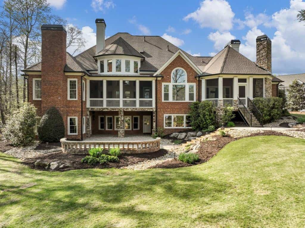 Listing photo 6