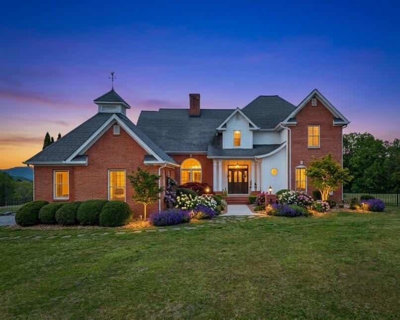 139 Harris Lane, La Fayette, GA 30728
