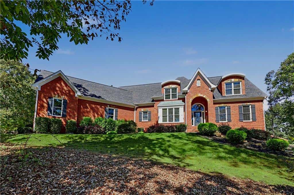 8415 Glen Lake Drive, Cumming, GA 30028