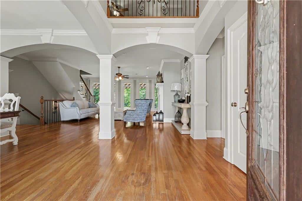 Listing photo 6